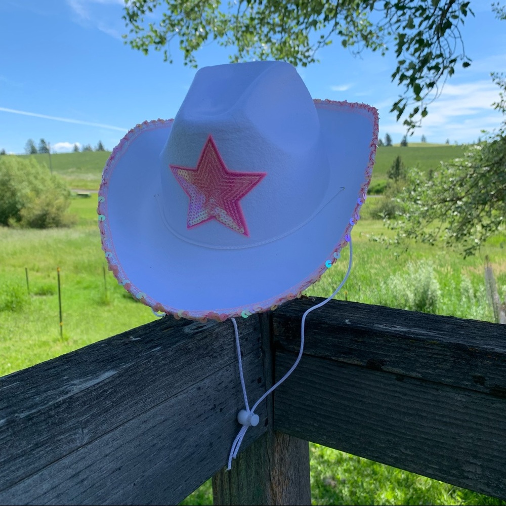 NWT Pink and White Sparkle Cowgirl Hat with Star